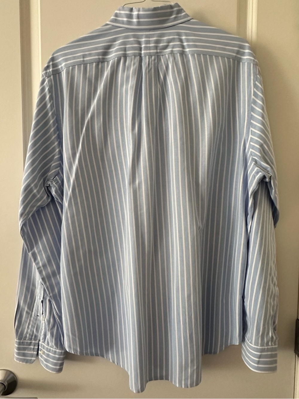 Ralph Lauren Men’s Blue and White Striped Oxford Shirt - Picture 3 of 7